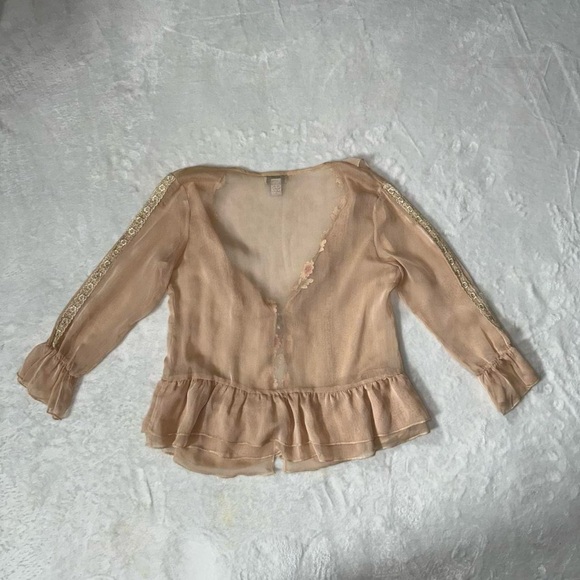 Vintage Sheer Silk Blouse with Floral Embroidery, Fairy Vibes - Picture 5 of 8